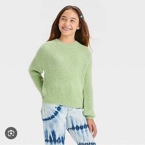 NEW! Art class Girls' Crewneck Pullover Sweater - hazel eyes
Size XS 4/5